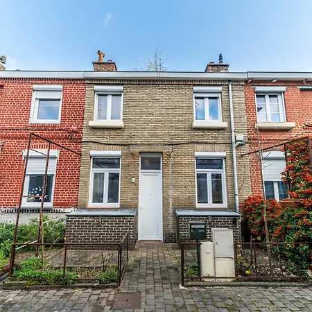 La Courette - Train Station - Center - Wifi - Netflix Appartement Tourcoing